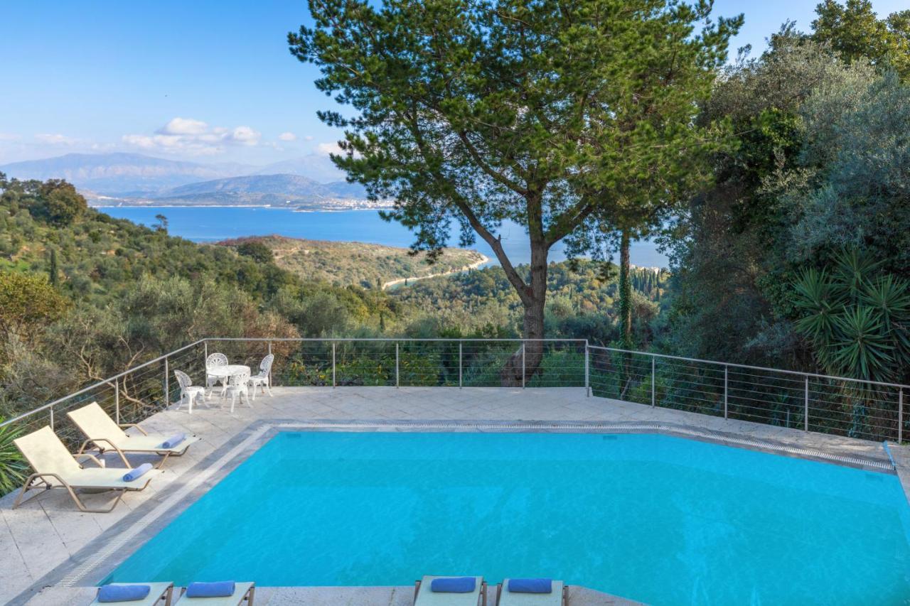 Villa Leondari By Rodostamo Collection Agios Stefanos  Bagian luar foto